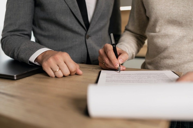 labor contracts 